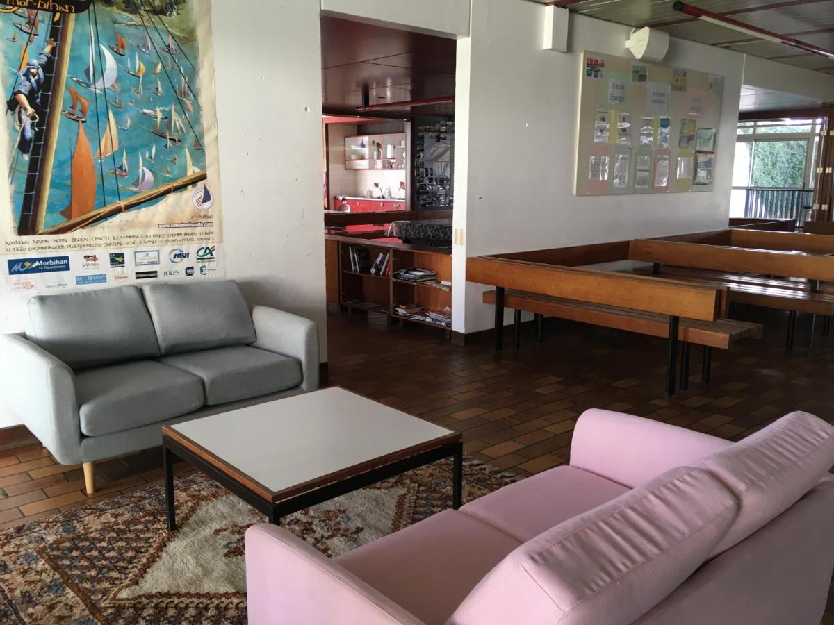Auberge De Jeunesse Hi Лориан Екстериор снимка